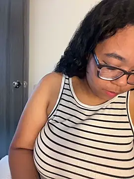 Snapshot of XMara chatting on 18, 2, 2026 XMara online show from 18, 2, 2026