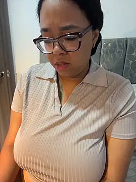 Snapshot of XMara chatting on 23, 2, 2026 XMara online show from 23, 2, 2026