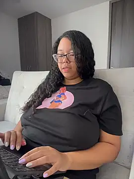 Snapshot of XMara chatting on 27, 3, 2026 XMara online show from 27, 3, 2026