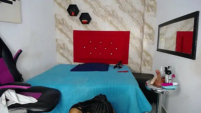 issa  love online show from 8, 1, 2026