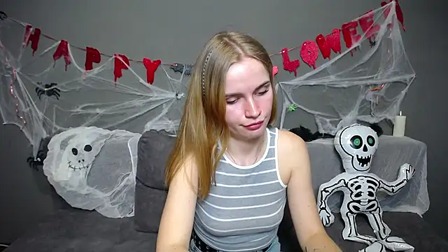 Snapshot of MargaritaKiss chatting on 20, 10, 2025 MargaritaKiss online show from 20, 10, 2025