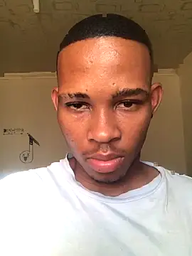 Snapshot of MixedItem chatting on 24, 10, 2025 MixedItem online show from 24, 10, 2025