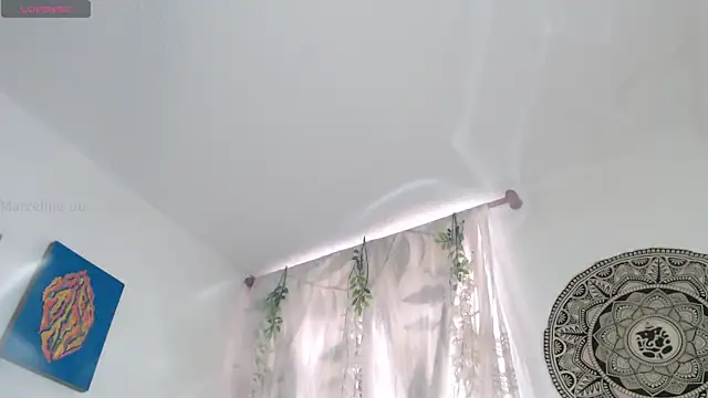 Snapshot of Marci_owo chatting on 4, 4, 2026 Marci owo online show from 4, 4, 2026