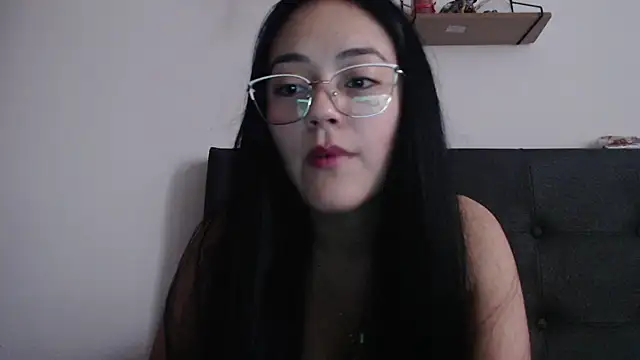 Snapshot of Alisha_99 chatting on 18, 10, 2025 Alisha 99 online show from 18, 10, 2025
