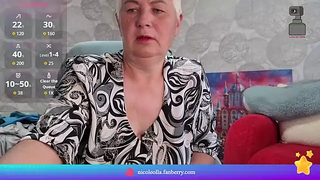 NicoleOlla online show from 13, 5, 2026