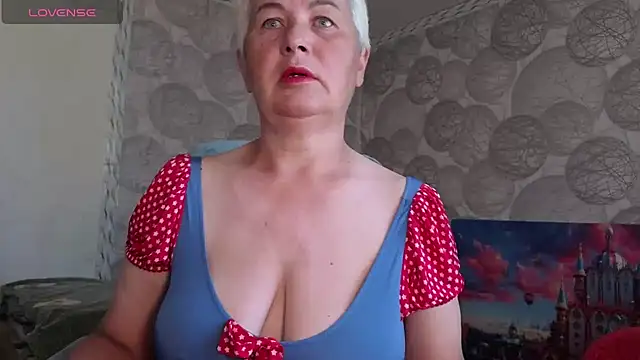 NicoleOlla online show from 7, 6, 2026