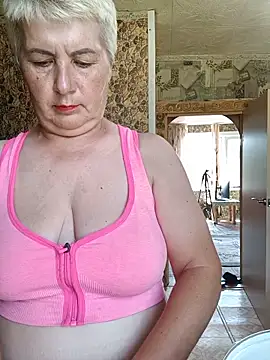 NicoleOlla online show from 11, 6, 2026
