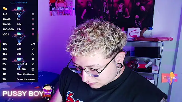 Snapshot of princeFtm chatting on 7, 4, 2026 princeFtm online show from 7, 4, 2026