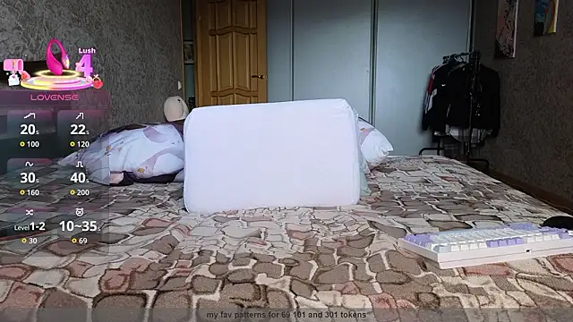 bebrochka41  online show from 5, 3, 2026