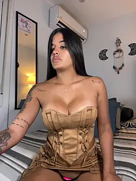 Snapshot of EmelyRogers chatting on 17, 9, 2025 EmelyRogers online show from 17, 9, 2025