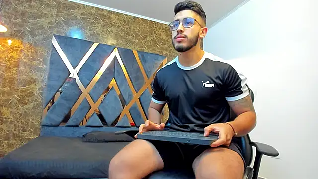 Liam Kleiin online show from 26, 9, 2025