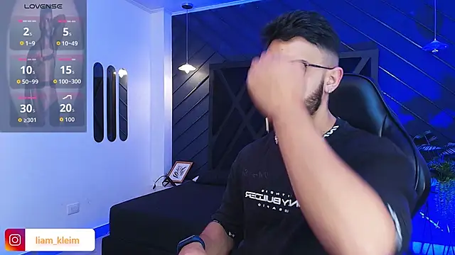Liam Kleiin online show from 23, 2, 2026