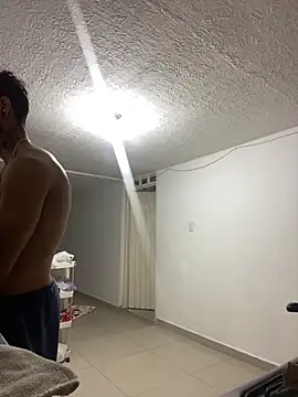 JuanBlade online show from 4, 11, 2025