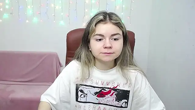 TinaRedly online show from 5, 12, 2025