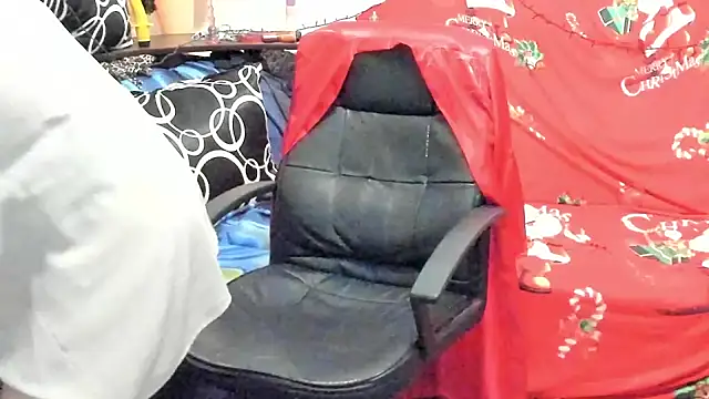 Snapshot of _LovelyAlice chatting on 6, 2, 2025 LovelyAlice online show from 6, 2, 2025