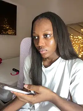 Snapshot of kellya_ chatting on 7, 2, 2026 kellya online show from 7, 2, 2026