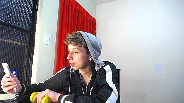  Thomas hot  online show from 31, 1, 2025