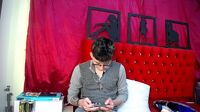  Thomas hot  online show from 23, 3, 2025