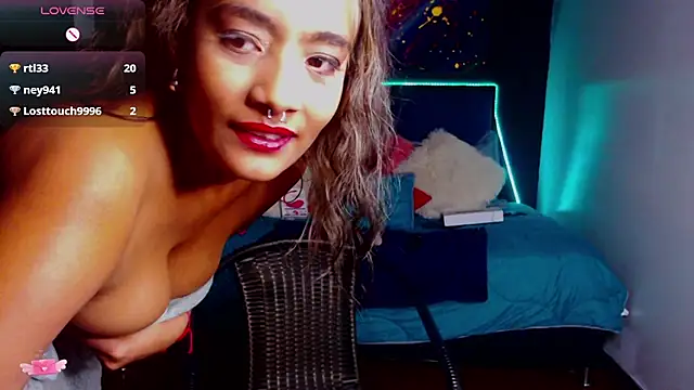megan collins96 online show from 24, 12, 2024