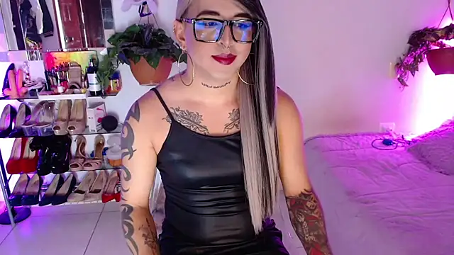 Laveneno ortiz07 online show from 4, 5, 2026