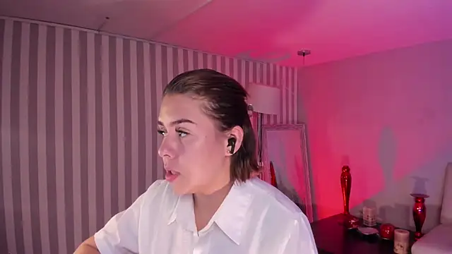 ArianaBaker online show from 13, 1, 2025