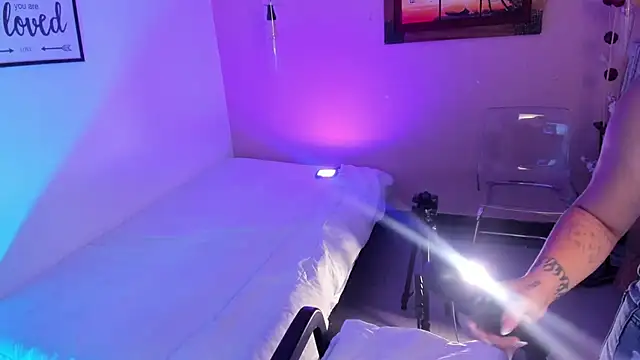 ArianaBaker online show from 2, 10, 2025