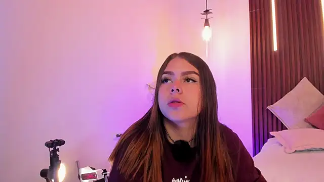 Snapshot of ArianaBaker chatting on 17, 2, 2026 ArianaBaker online show from 17, 2, 2026