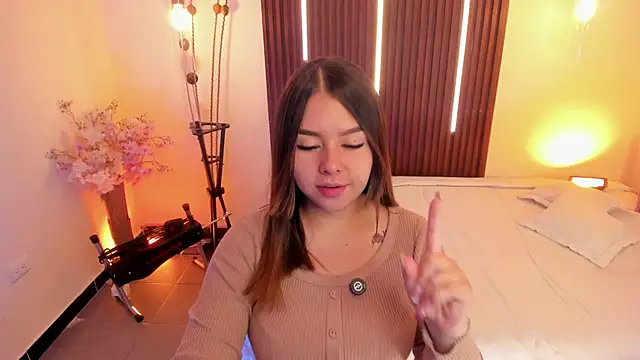 ArianaBaker online show from 28, 4, 2026