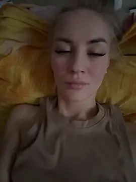 DreamGirl-777 online show from 18, 12, 2025