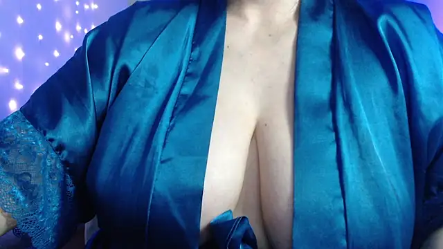 missdaniels online show from 11, 1, 2025