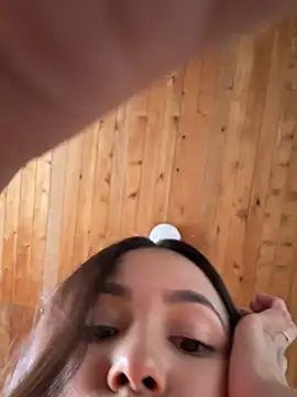 Snapshot of lovefresita chatting on 10, 10, 2025 lovefresita online show from 10, 10, 2025