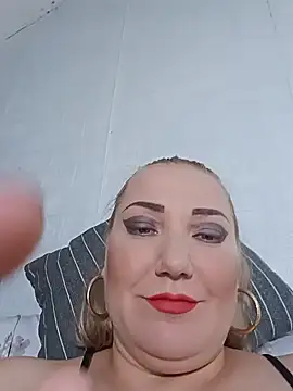 Snapshot of EmmaQueen4 chatting on 24, 6, 2026 EmmaQueen4 online show from 24, 6, 2026