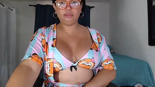 Snapshot of flowerdirtty chatting on 11, 9, 2025 flowerdirtty online show from 11, 9, 2025