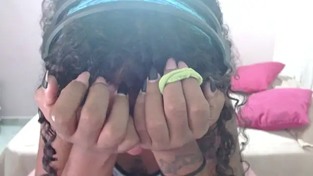 TiffanyRoouse online show from 29, 12, 2024