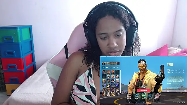 TiffanyRoouse online show from 9, 2, 2025