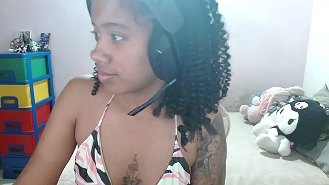 TiffanyRoouse online show from 15, 12, 2025