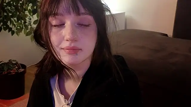 ELLIEJAY online show from 18, 10, 2025