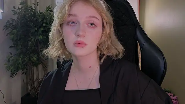 Snapshot of ELLIEJAY chatting on 25, 2, 2026 ELLIEJAY online show from 25, 2, 2026