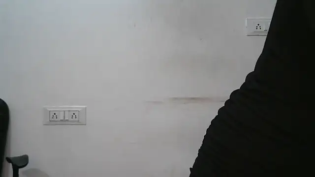 Suzie darling online show from 21, 12, 2024