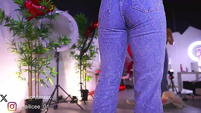 VanessaSimon online show from 16, 2, 2025