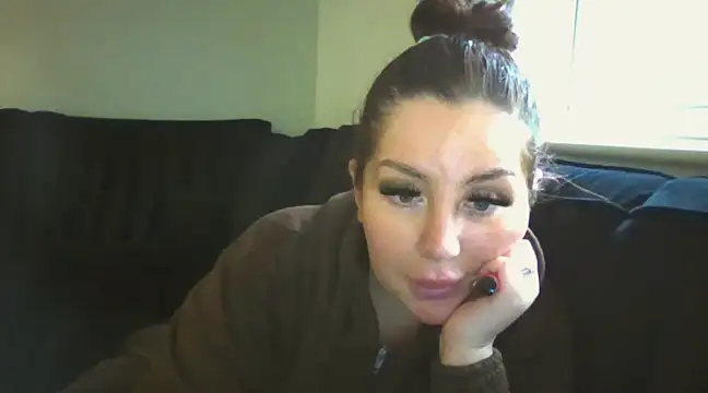 Snapshot of magical_mia chatting on 23, 1, 2025 magical mia online show from 23, 1, 2025