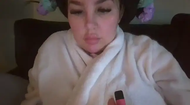 Snapshot of magical_mia chatting on 21, 2, 2025 magical mia online show from 21, 2, 2025
