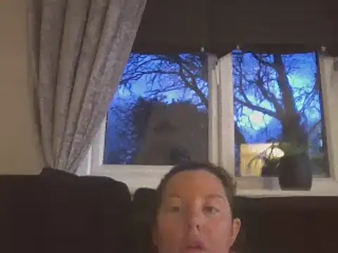Snapshot of magical_mia chatting on 13, 3, 2025 magical mia online show from 13, 3, 2025