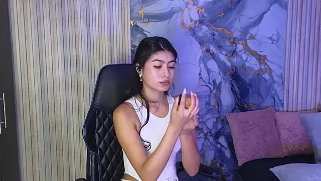 Snapshot of LissaWiild chatting on 28, 2, 2026 LissaWiild online show from 28, 2, 2026