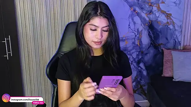 Snapshot of LissaWiild chatting on 7, 3, 2026 LissaWiild online show from 7, 3, 2026