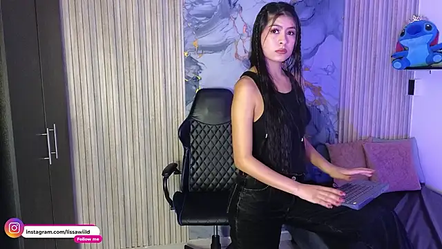 Snapshot of LissaWiild chatting on 11, 3, 2026 LissaWiild online show from 11, 3, 2026