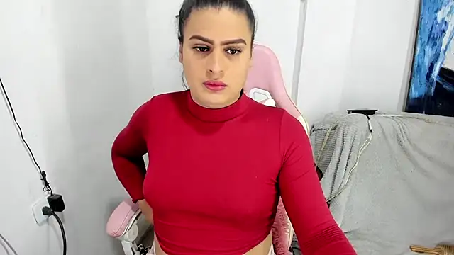 blonde girl01 online show from 13, 10, 2025