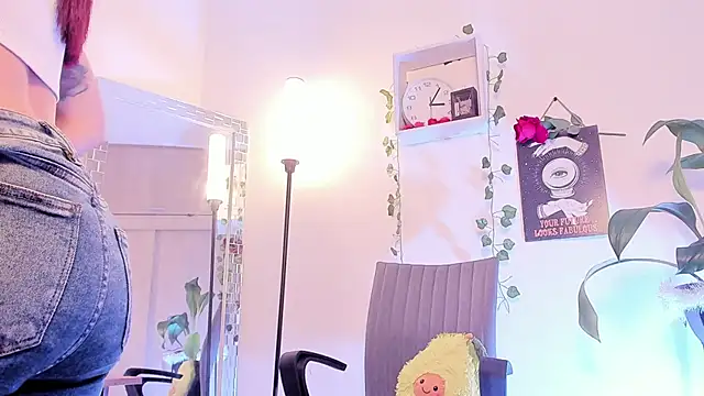 GenesisWhite online show from 16, 2, 2025