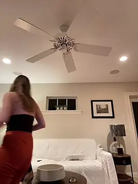 molly witha chance online show from 3, 2, 2025