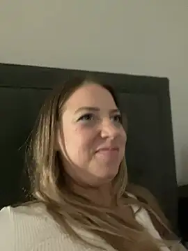 molly witha chance online show from 16, 2, 2025